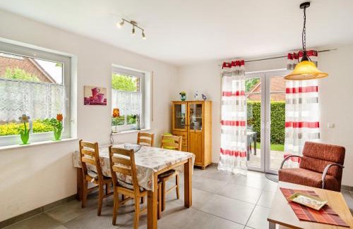Hamswehrum Apartment | Family-Friendly Getaway at Ferienhaus Seestern