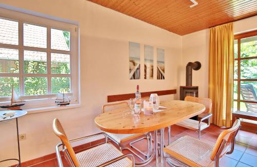 Scharbeutz House | Pet-Friendly Retreat at Ferienhaus Seeweg 17