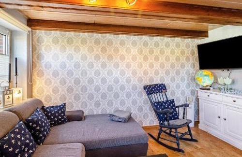 Rysum House | Pet-Friendly Ferienhaus Segelboot: Ideal for Families