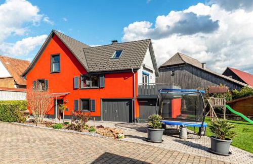 Salem House | Experience Comfort at Ferienhaus Sieger - 4-Star Retreat