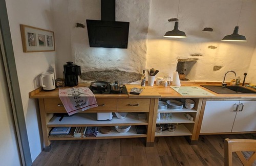 Bruttig House | Serene River Views at Ferienhaus Silent River-Mosel