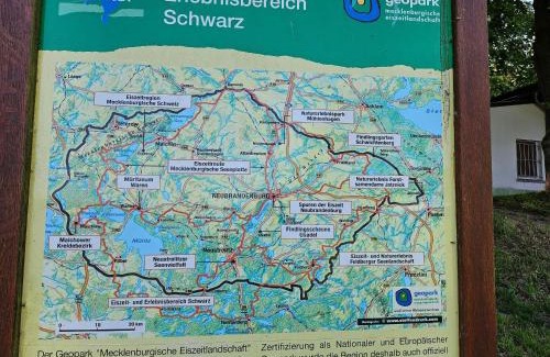 Muritz House | Pet-Friendly Retreat at Ferienhaus Sternchen 2 by Schwarzer See