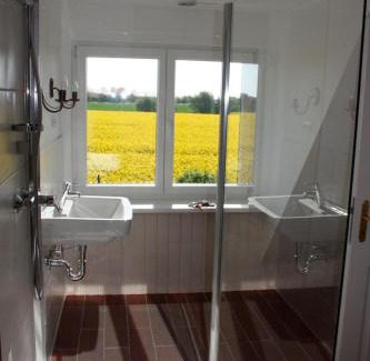 Neue Tiefe House | Ideal Family Retreat at Ferienhaus Strandläufer - 9.5/10 Rating