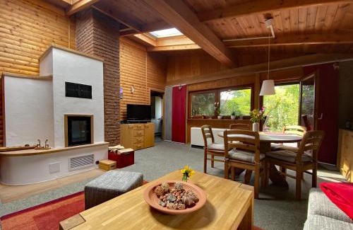 Suhlendorf House | Pet-Friendly Retreat in Suhlendorf with High Guest Ratings