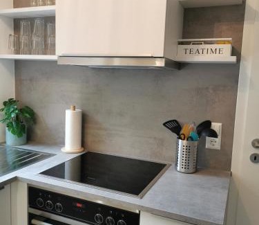 Laufen Apartment | Oceanfront Retreat at Ferienhaus Theodor OG - Rated 9.2/10