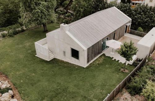 Blaufelden House | Pet and Child-Friendly Retreat at Ferienhaus TierbachLodge
