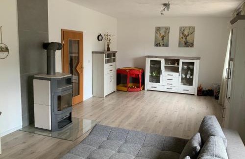 Oranienbaum-Worlitz House | Family-Friendly Ferienhaus Undine with Kitchen Amenities