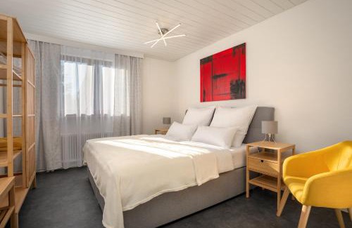 Sudstadt Villa | Charming Villa Milla Nürnberg: 4-Star Stay with Pool & Pets