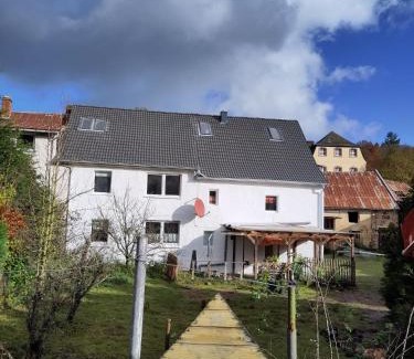 Großlittgen House | Discover Ferienhaus Vulkaneifel Abtei Himmerod Retreat