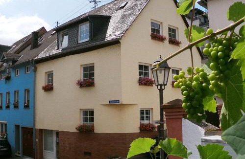 Uerzig House | Family-Friendly Retreat by the Mosel for Small Groups