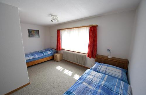 Spluegen Apartment | Exceptional Stay at Ferienhaus Wanner - Child Friendly Retreat