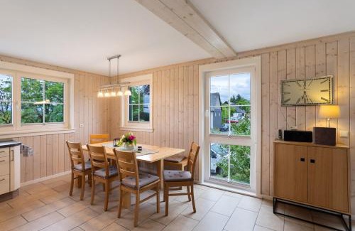 Wasserfall House | Exceptional Ferienhaus Wasserfall: Oceanfront & Wheelchair Access