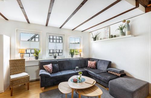 Eslohe House | Relax at Ferienhaus Weitblick - Family-Friendly Getaway