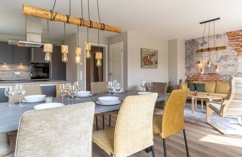 St. Peter-Ording House | Discover Ferienhaus Zeit am Meer with Ocean View & Kitchen