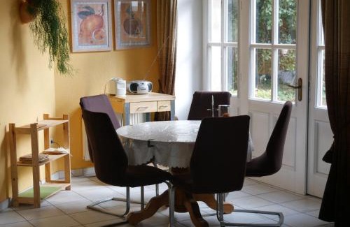 Haseluenne Apartment | Pet-Friendly Retreat at Ferienhaus "Zur Alten Fähre" - 9/10
