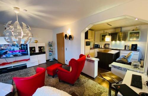 Nahetal-Waldau Apartment | Family-Friendly Ferienhaus zur Waldauer Höhe with Balcony