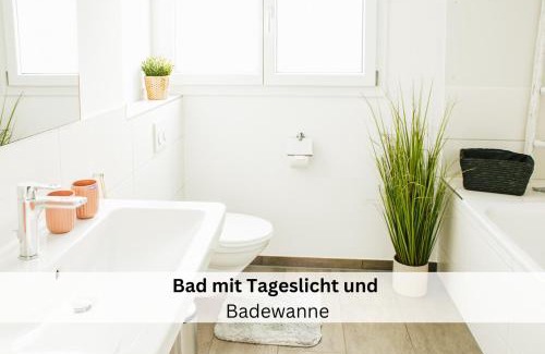 Kreuzlingen House | Unforgettable Ferienhausträume Oase Bodensee with Ocean Views