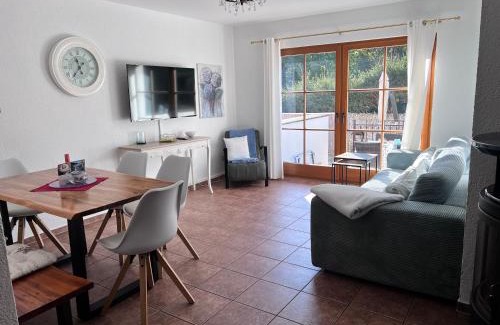 Bad Saarow Apartment | Relax at Ferienhof am Trift: Guest Rated 9/10 & Oceanview