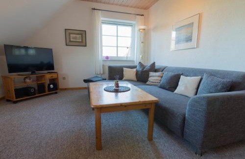 Puttgarden Apartment | Oceanfront Retreat at Ferienhof Böhnke Nr4 - Rated 9.3/10