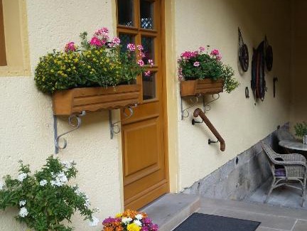 Trockenborn-Wolfersdorf Apartment | Cozy Ferienhof "Zum Waldblick" - Family-Friendly Getaway