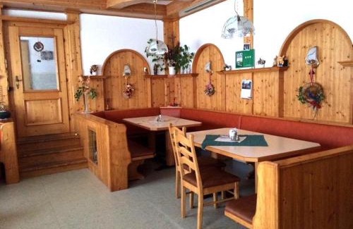 Kirchschlag House | Family-Friendly Ferienhof Kreutzer: Rated 8.5/10