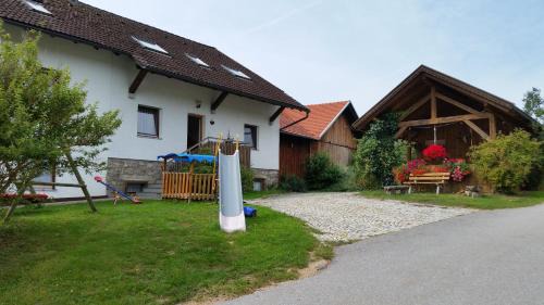 Thurmansbang Apartment | Family-Friendly Retreat at Ferienhof Murr with Top Ratings