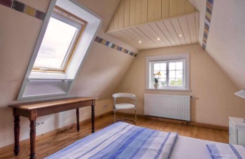 Jork Apartment | Pet-Friendly Oceanfront Retreat at Ferienhof tom Diek