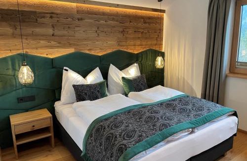 Forstau House | Experience Comfort at Ferienlodge Edelstein - 10/10 Rated!
