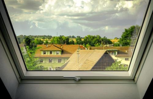 Binzen Apartment | Discover Ferienloft in der blauen Scheune - Rated 9.1/10!