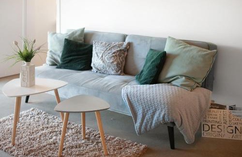 Seedorf Apartment | Idyllic Ferienoase Im Land Der 1000 Seen: Pool & Family Fun