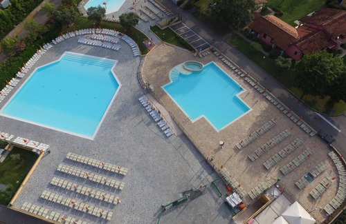 Colombare House | Family-Friendly Maxicaravan at Ferienpark Garda Village