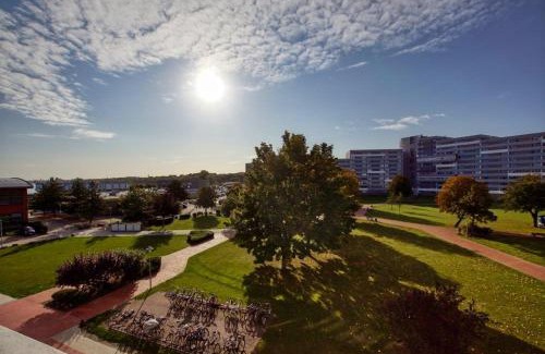 Heiligenhafen Apartment | Family-Friendly Ferienpark - Haus B, App 0B0207 Awaits
