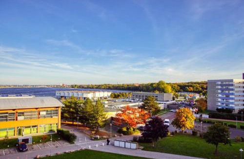 Heiligenhafen Apartment | Welcoming Ferienpark - Haus B, App 0B0505 with Family-Friendly Amenities