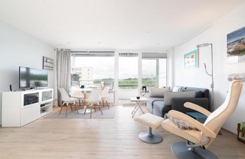 Sierksdorf Apartment | Beachfront Ferienpark Sierksdorf App 399 - Family Friendly Stay