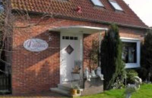 Greetsiel Apartment | Delightful Ferienstübchen Julian Greetsiel - Family & Pet Friendly