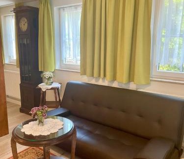 Reinhardtsdorf-Schoena Apartment | Family-Friendly Feriensuite Tosca at Kuckuckswinkel