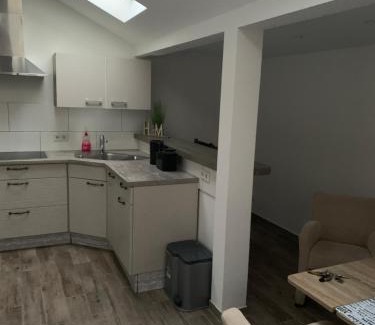 Heppens Apartment | Family-Friendly Ferienunterkunft Zeitwohnen Awaits You