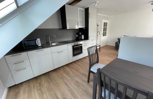 Wenkendorf Apartment | Oceanfront Retreat: Ferienvermietung Klakus Awaits You