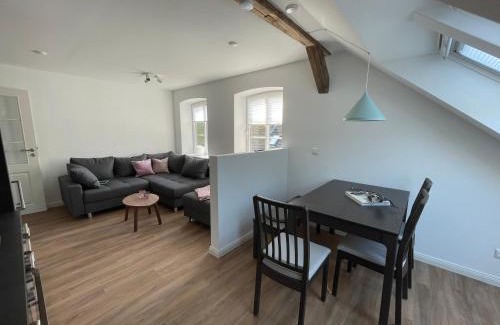 Wenkendorf Apartment | Oceanfront Retreat: Ferienvermietung Klakus Awaits You