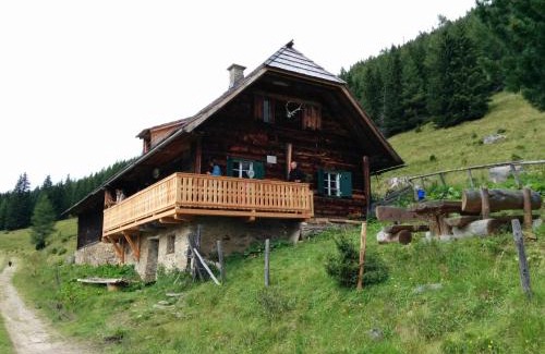 Sankt Peter am Kammersberg Apartment | Pet-Friendly Retreat at Ferienwohnung am Rettlhof