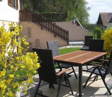 Puchegg Apartment | Family-Friendly Retreat at Ferienwohnung-Hajek with Hot Tub