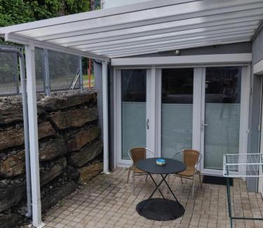Steindorf am Ossiacher See Apartment | Oceanfront Retreat at Ferienwohnung Kamot – Guest Rated 8/10