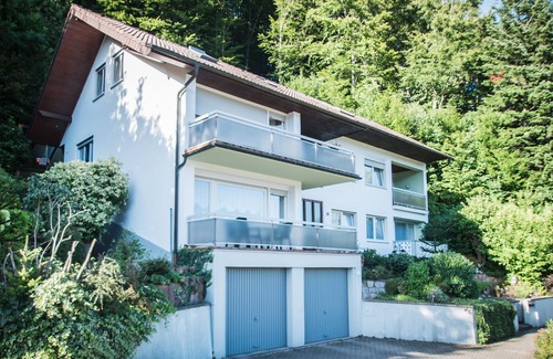 Bad Peterstal-Griesbach Apartment | Spacious 2-Bedroom Apartment with Breakfast & High Ratings