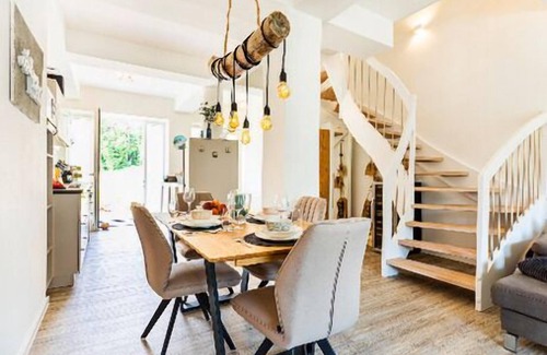 Prora Apartment | Spacious Oceanfront Apartment for 4 Guests in Binz