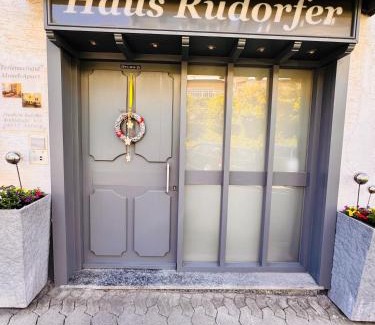 Valwig House | Family-Friendly Ferienweingut Rudorfer with Kitchen Access