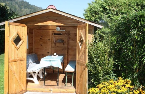 Altmuenster Apartment | Family-Friendly Getaway at Ferienwohnung Haus Berthold