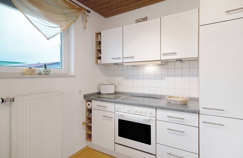 Kressbronn Apartment | Enchanting 'Die Hiemers' with Mountain View & Garden Oasis
