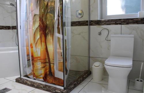 Bad Peterstal-Griesbach Apartment | Sunny Getaway: Family-Friendly Ferienwohnung Sunshine