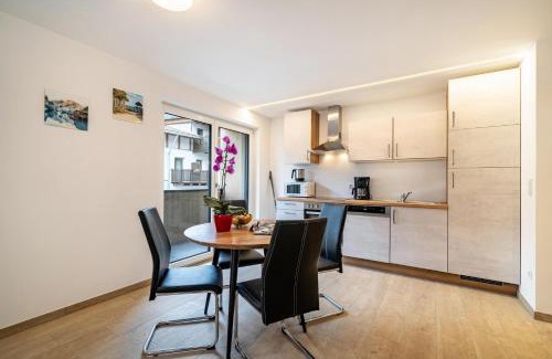 Resia Apartment | Pet-Friendly Retreat at Ferienwohnung Lamm 1 - Guest Rated 9/10