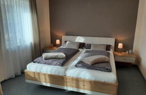 Bad Peterstal-Griesbach Apartment | Cozy Retreat at Ferienwohnung am Kapellenberg Near Nature